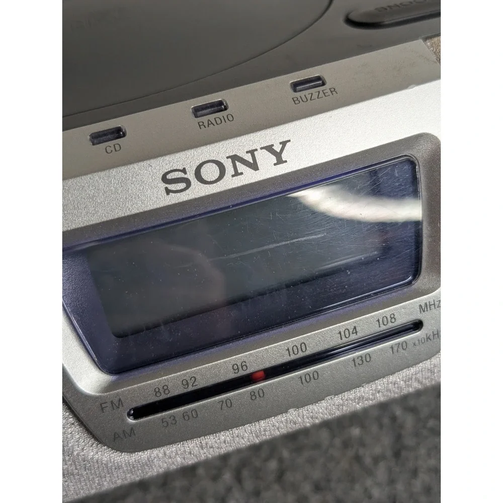 Sony Dream Machine ICF-CD830 CD AM/FM Alarm Clock Radio TESTED WORKING